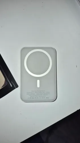 Carregador por Indução 10.000 mAH