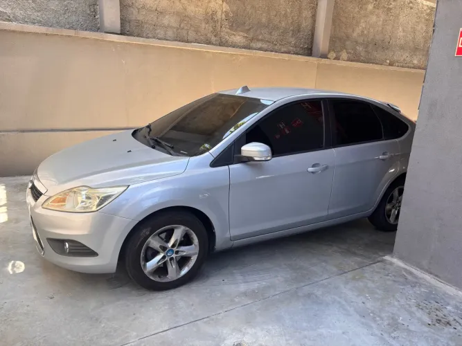 Ford Focus 1.6 S/se/se Plus Flex 8v/16v 5P 2012