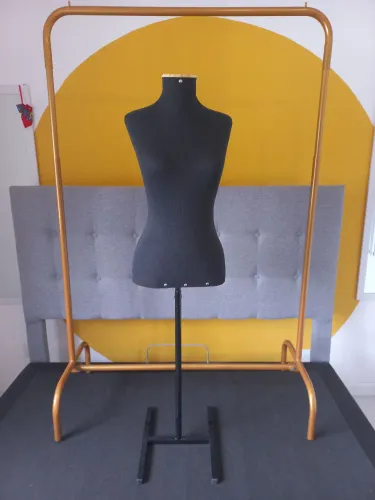 Expositor  - Busto com pedestal 