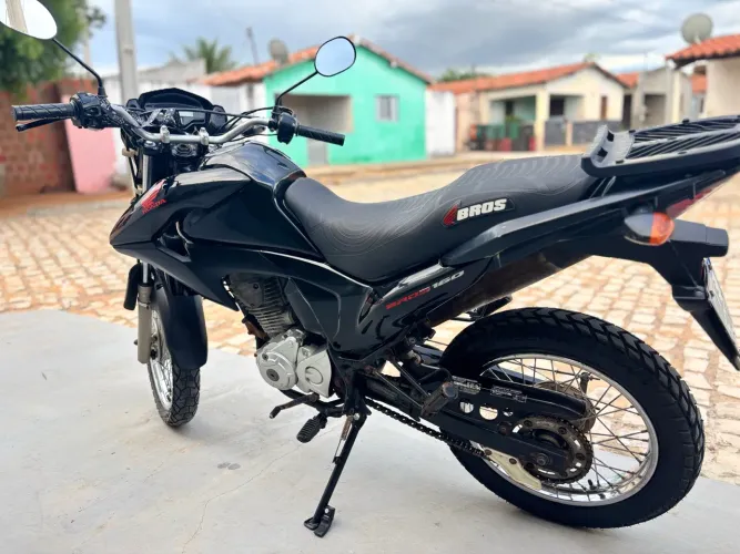 BROS 160 2018