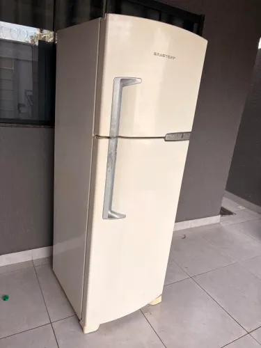 Geladeira Frost Free Brastemp