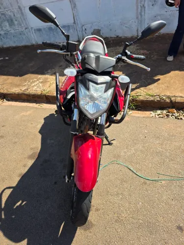 Fazer 250 aceita troca carro maior valor