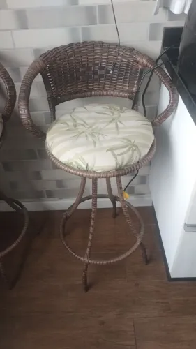 Vendo 3 banquetas usadas *