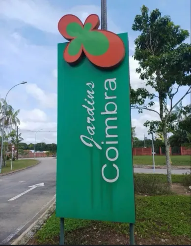 VENDO LOTE CONDOMÍNIO COIMBRA 