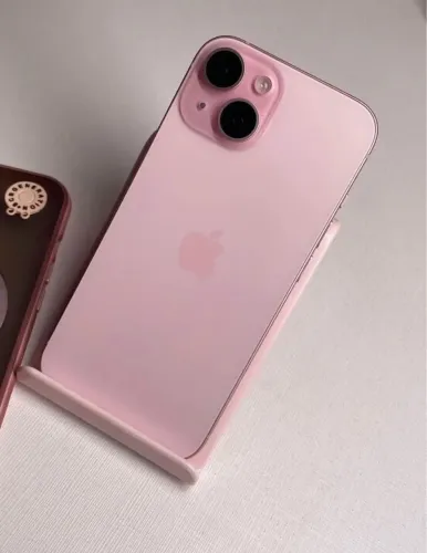 iPhone 15 128GB