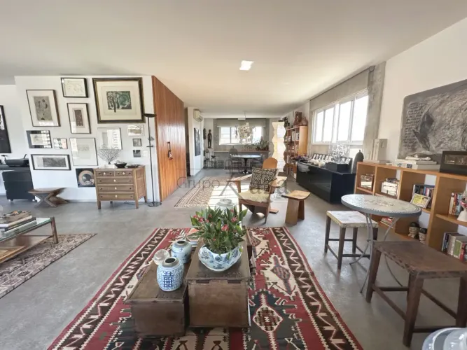 Apartamento - Jardim Europa - 2 Suítes - 216m².