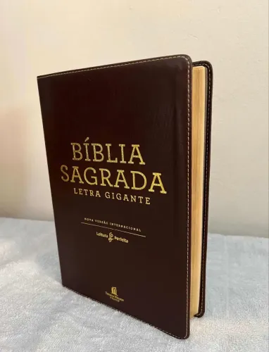 Bíblia de estudo letra perfeita NVI