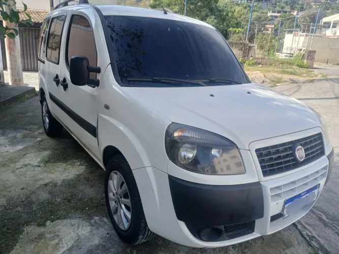 Fiat Doblo Essence 1.8 Flex 16V 5P 2021