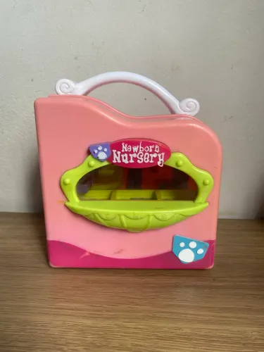 Playset My Little Pony Popcorn Movie Theater e Newborn Nursery