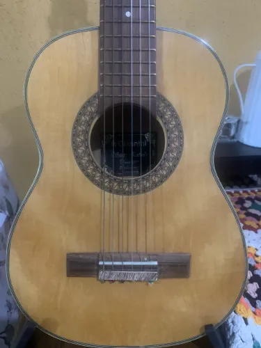 Violão Gianini para estudo