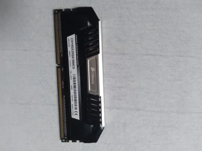 memoria vengeance ddr3 4gb 1866 Mhz