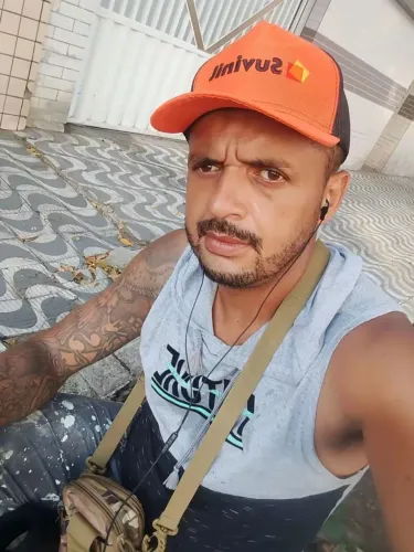 **PINTOR PROFISSIONAL E AJUDANTE DE OBRAS**