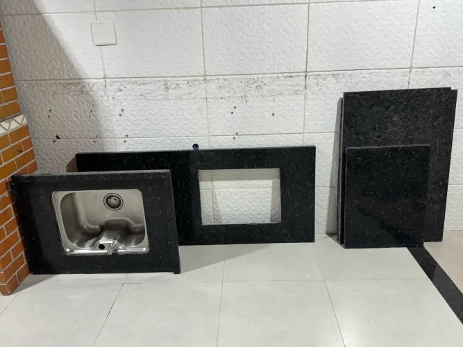 Bancada de mármore completa 2,20 x 0,60