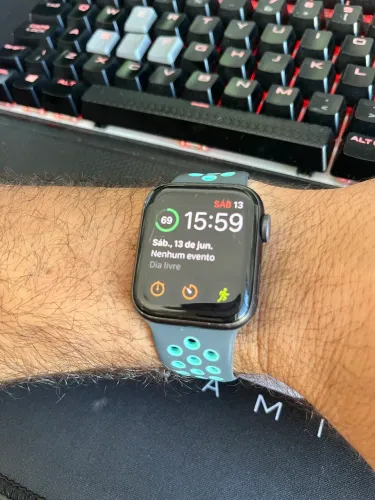 Apple watch SE 40mm GPS+LTE (com caixa)