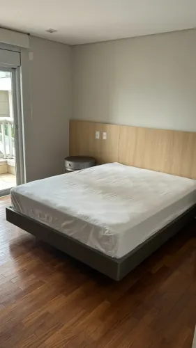 Cama Queen Size Artefacto