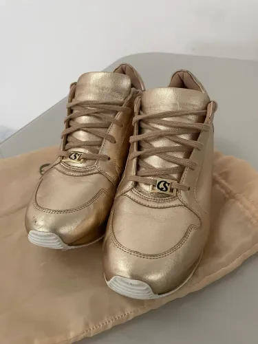 Tênis Carmen steffens 37