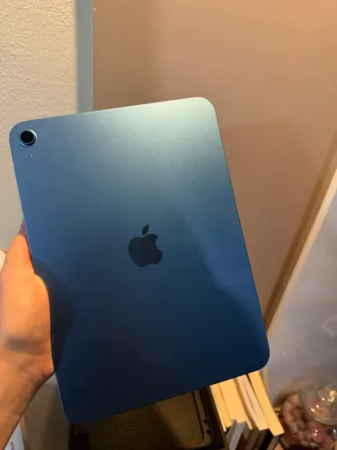 iPad 11 128gb