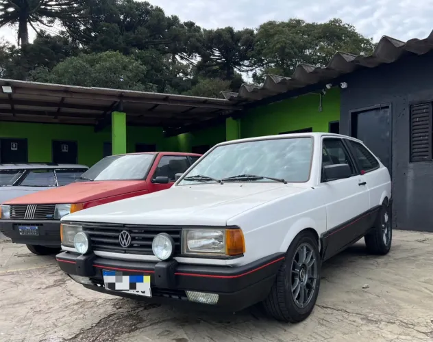 Volkswagen Gol Geração I GTS 1.8 8V Álcool Mec. 2P 1989