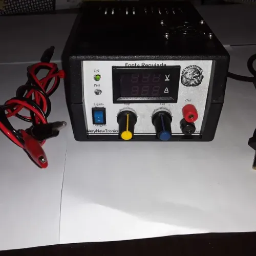 Fonte Para Bancada Ajustável De 0-31v 3a Compacta !!!