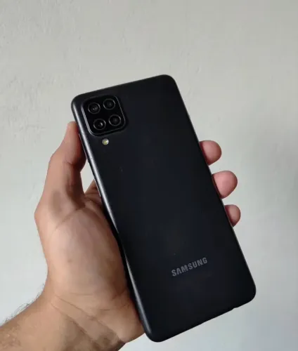 SAMSUNG A12