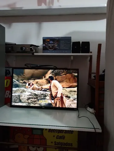 Tv 32 AOC Roku