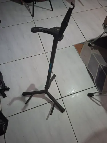 Suporte apoio para guitarra/violão