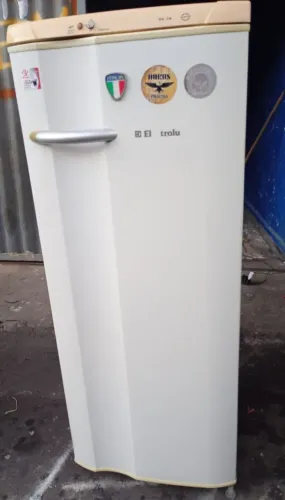 VENDO ESTA GELADEIRA