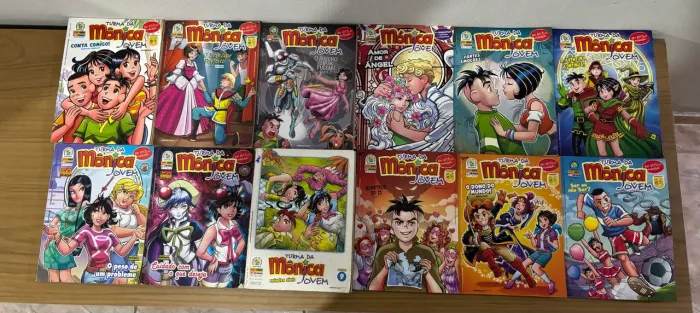 Lote gibis turma da Mônica jovem 