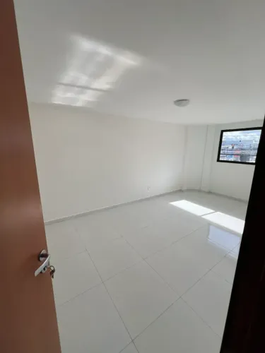 SALA COMERCIAL PROXIMO AO MIDWAY