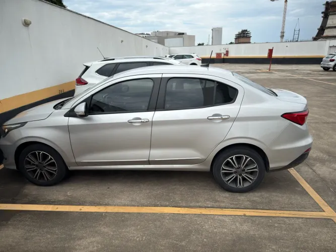 Fiat Cronos Precision 1.8 16V Flex Aut. 2021