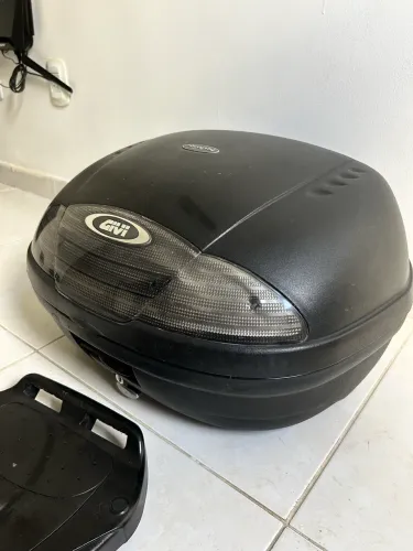 Baú moto Givi 45L