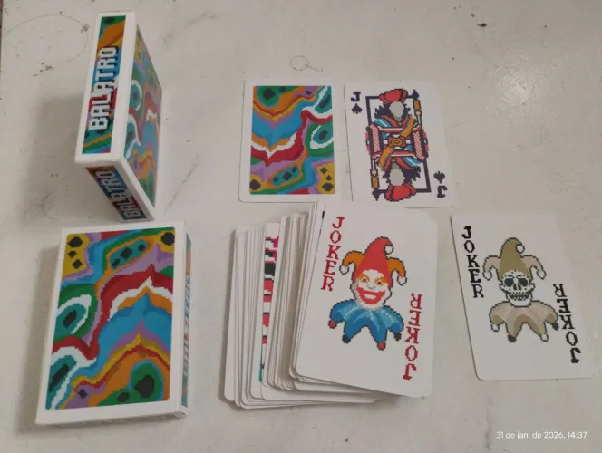 2 baralhos balatro novos