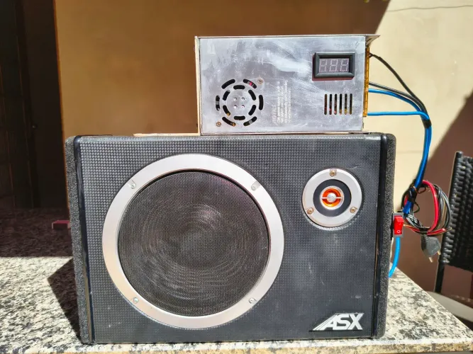 CAIXA AMPLIFICADA AUTOMOTIVA