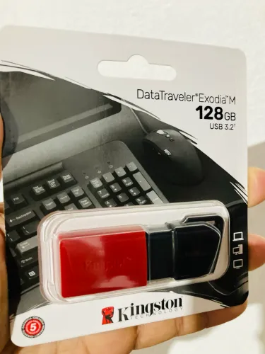 Pendrive kingston 128gb NOVO