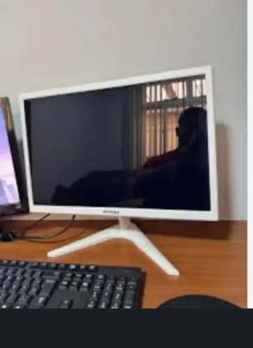 Monitor Gamer 21.5" Bluecase - Full HD - 75Hz - 5ms - Vesa - HDMI/VGA - Branco Na Caixa