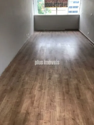 Conjunto Comercial em Pinheiros com 35m²