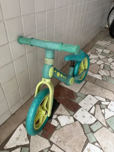 Bicicleta de equilíbrio Dino Buba