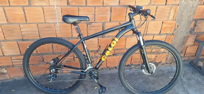 Bicicleta caloi sort aro 29