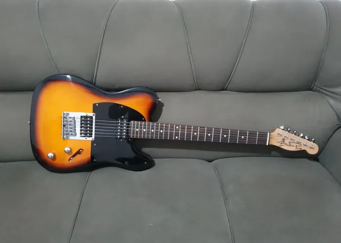 Guitarra Telecaster Groovin GTE 250