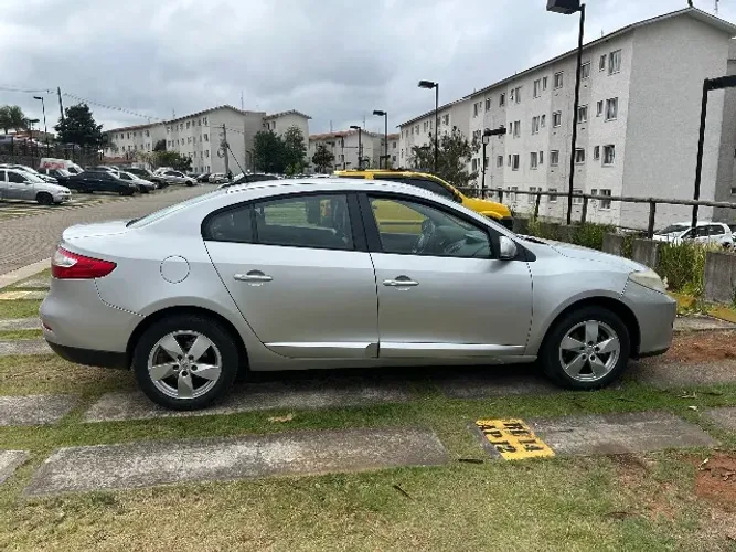 Renault Fluence Sed. Dynamique 2.0 16V Flex Aut. 2014