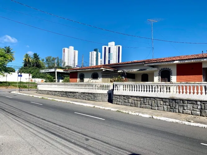 Valor de OPORTUNIDADE COMERCIAL! Casa para ALUGUEL de esquina - Bairro dos Estados - Joao 