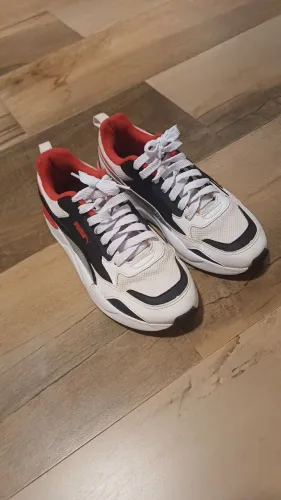 Tenis puma