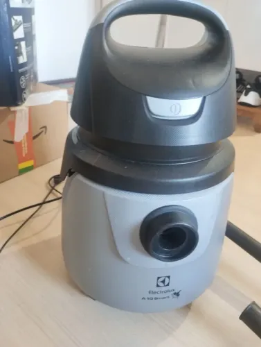 Aspirador de pó e água A10 Smart Eletrolux