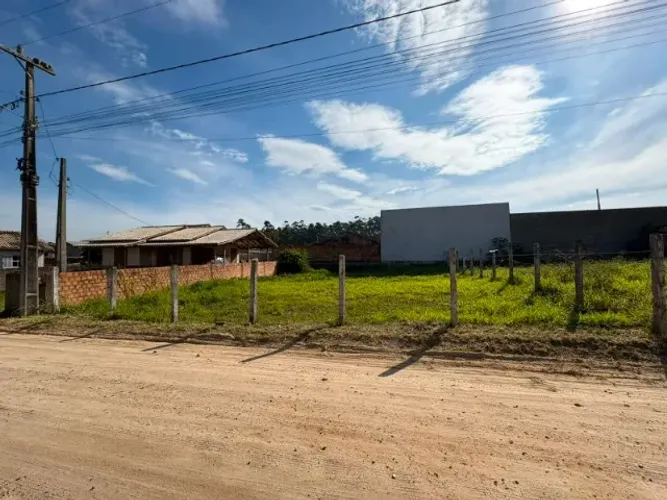 Terreno em Laguna, Bairro Cabeçuda