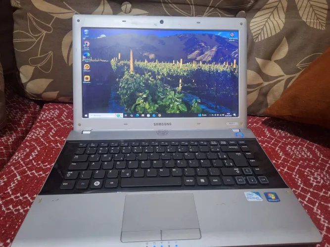 Notebook Samsung RV411 