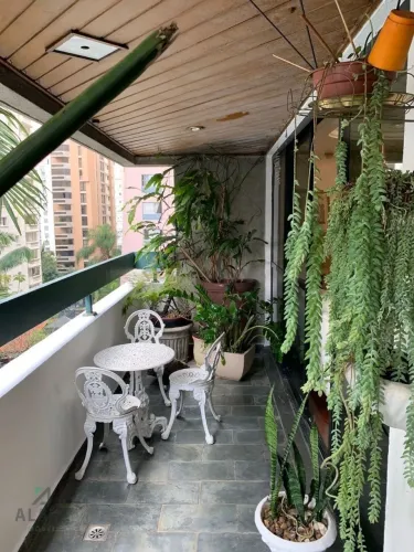 Aconchegante apartamento alto padrão, à venda, 155m², 4 dormitórios, sendo 1 suíte, 2 vaga