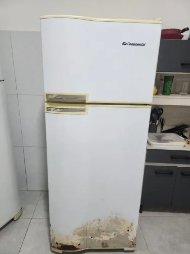 Geladeira Continental