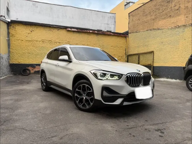 BMW X1 Sdrive 20I X-line 2.0 TB Active Flex 2021