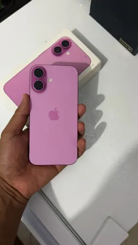 iPhone 16 Rosa