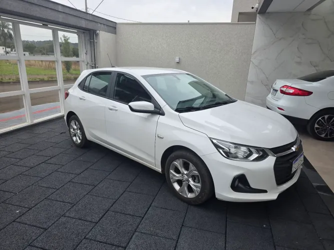 Chevrolet Onix Hatch LTZ 1.0 12V TB Flex Mec. 4P 2023